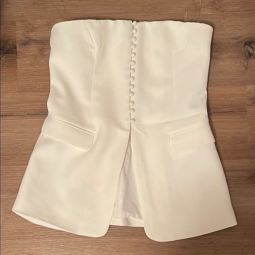 BOA STRAPLESS PEPLUM BODICE